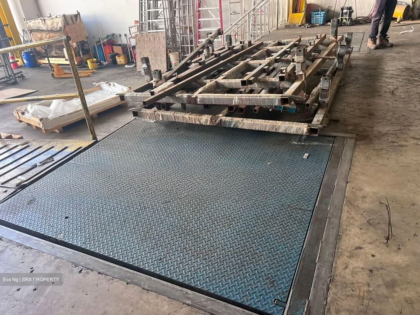 Penjuru Road (D22), Factory #567986701